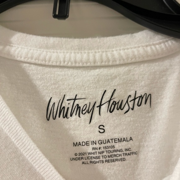 Whitney Houston white tee🎤 - Picture 2 of 2